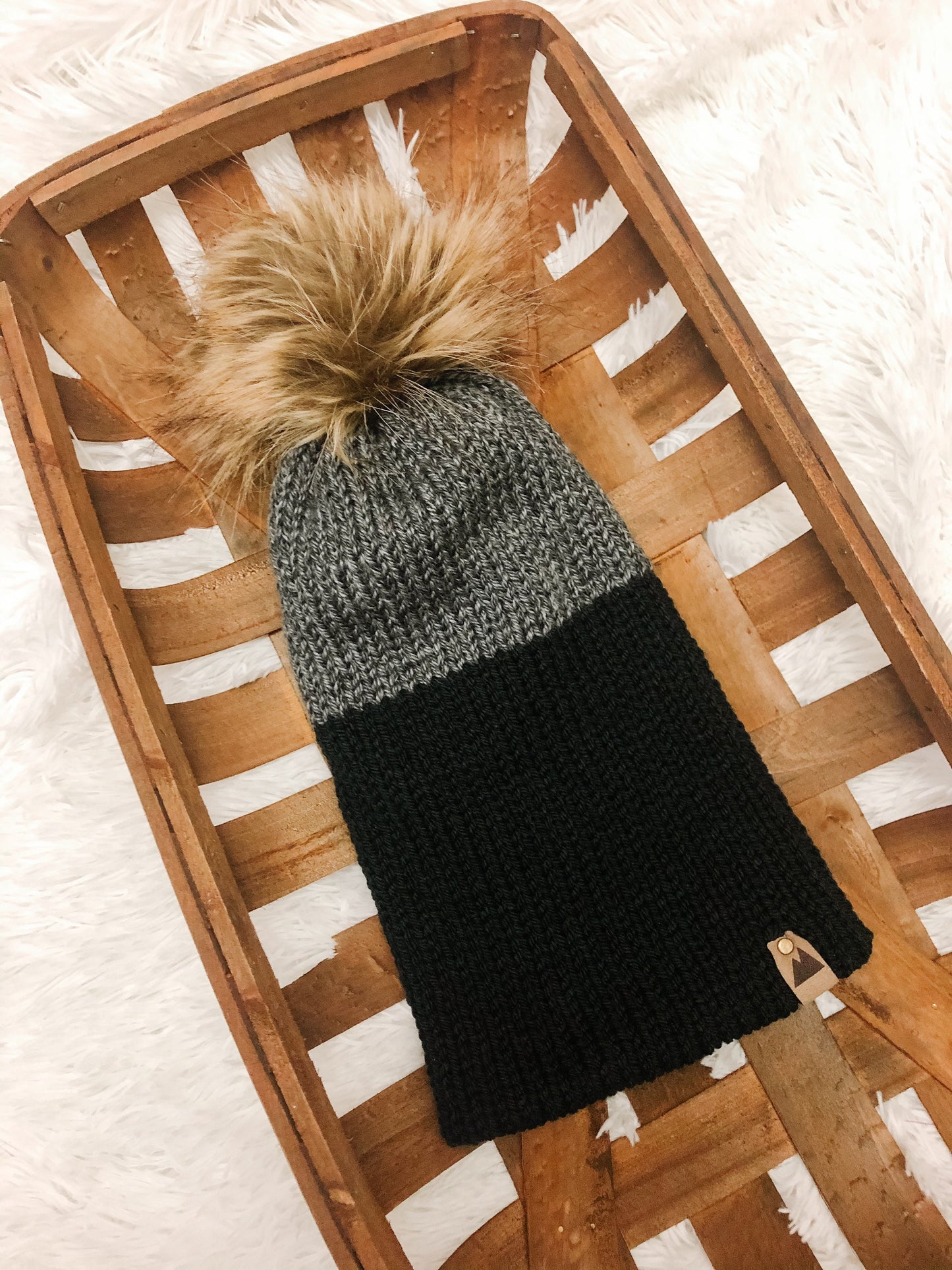 Cozy Knit Toque with Detachable Faux Fur Pom Pom Fall and Winter Hat for Women Grey Graphite & Black Two Tone Toque