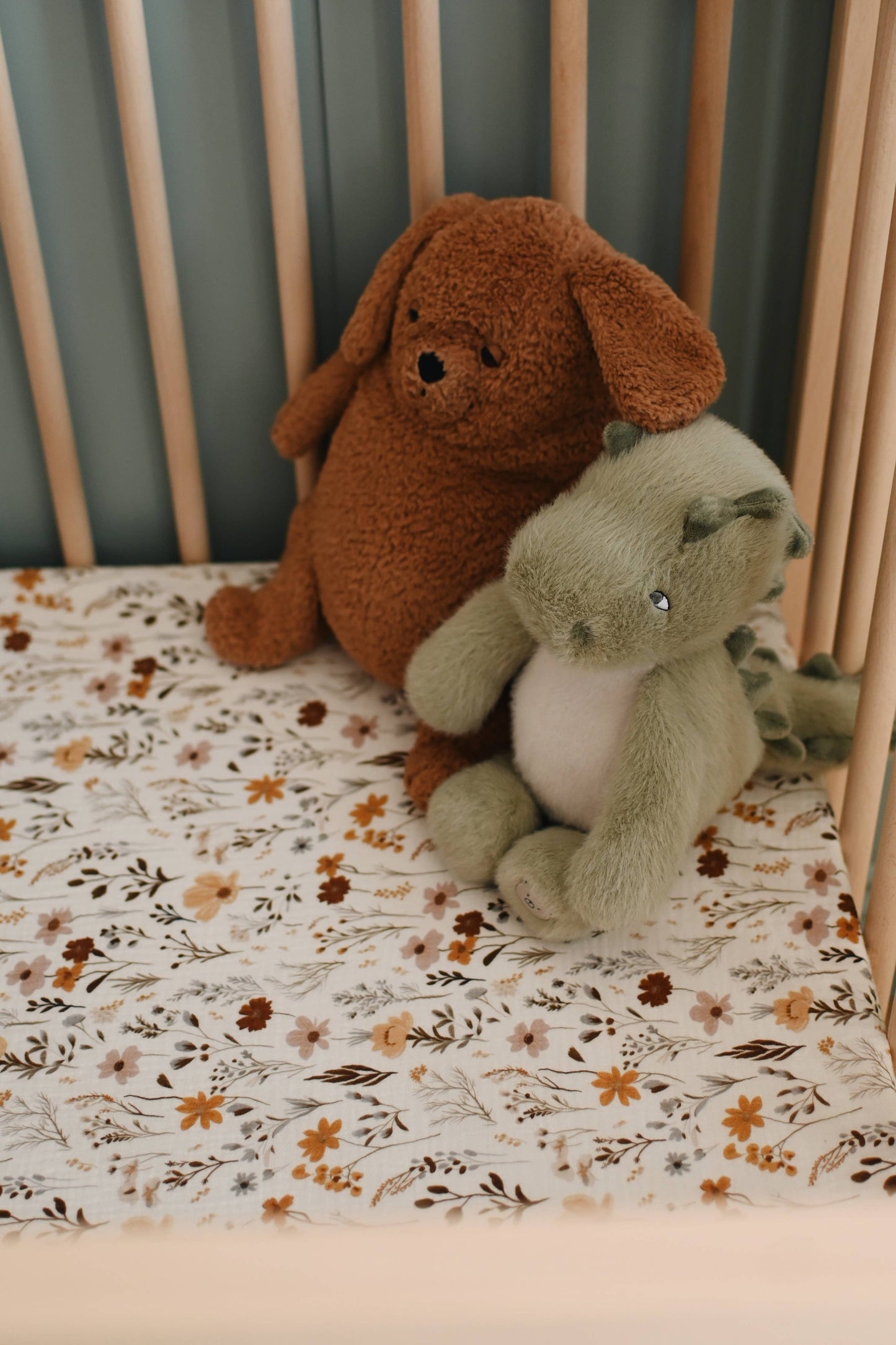 Crepe standard crib sheet - Wildflowers