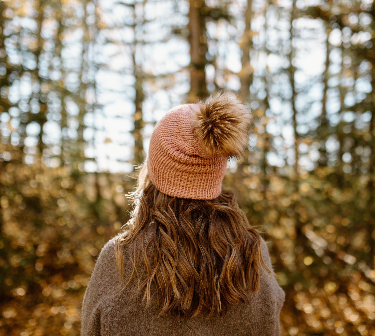 Cozy Knit Toque with Detachable Faux Fur Pom Pom Fall and Winter Hat for Women Blush Pink Toque