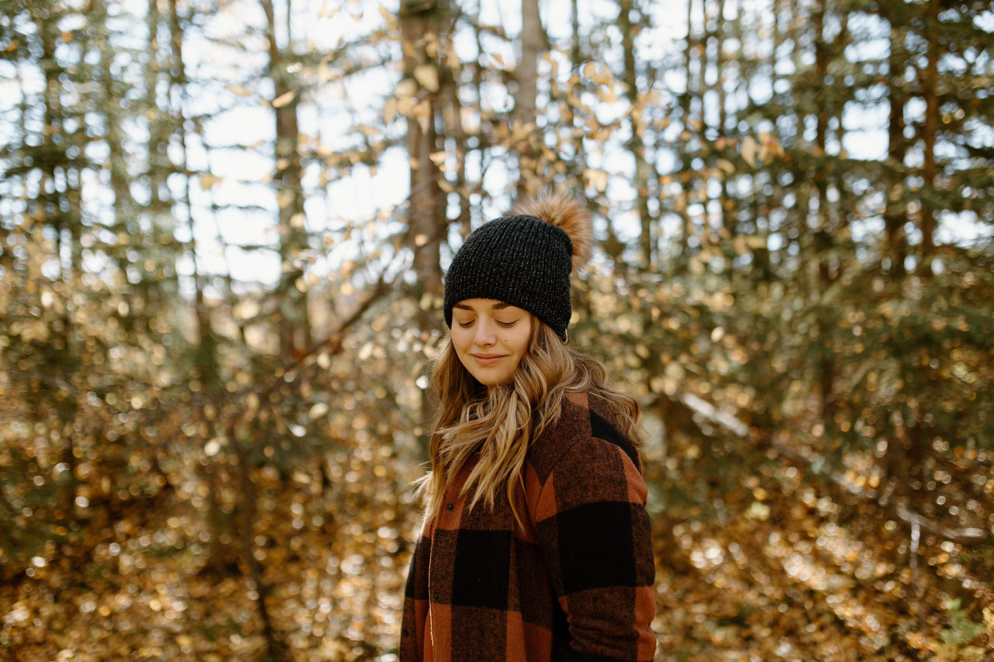 Cozy Knit Toque with Detachable Faux Fur Pom Pom Fall and Winter Hat for Women Black Toque