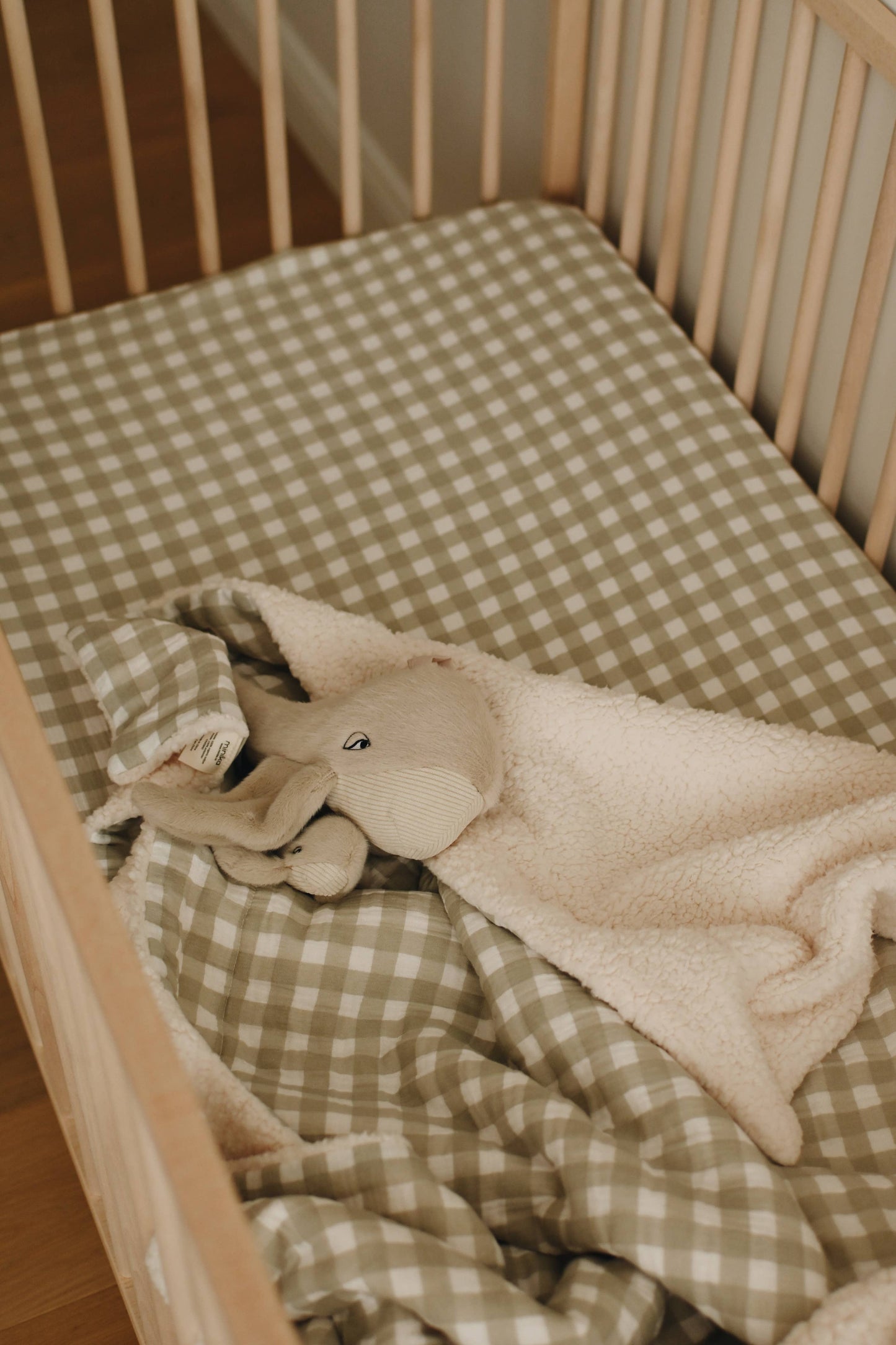 Crepe standard crib sheet - Sage gingham