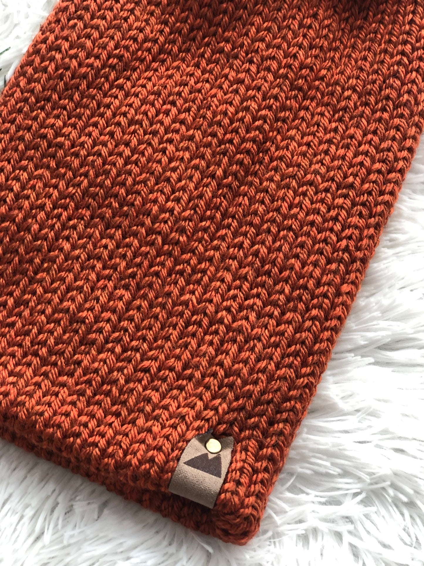 Cozy Knit Toque with Detachable Faux Fur Pom Pom Fall and Winter Hat for Women Rust Orange Toque