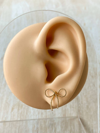 The Elle Bow